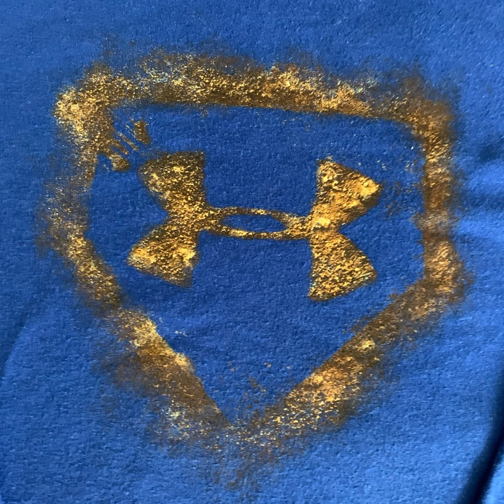 Under Armor - Picture 2 of 3